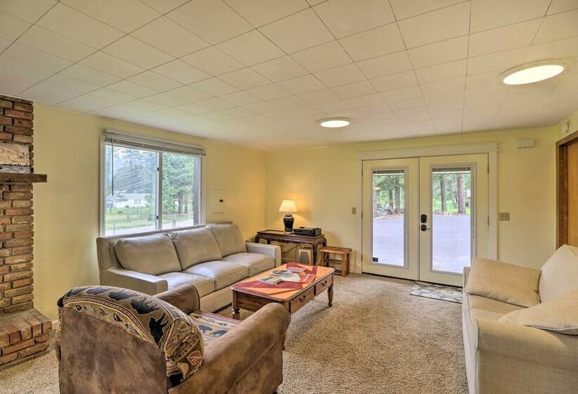 Columbia Falls Home: 14 Mi To Glacier Natl Park!