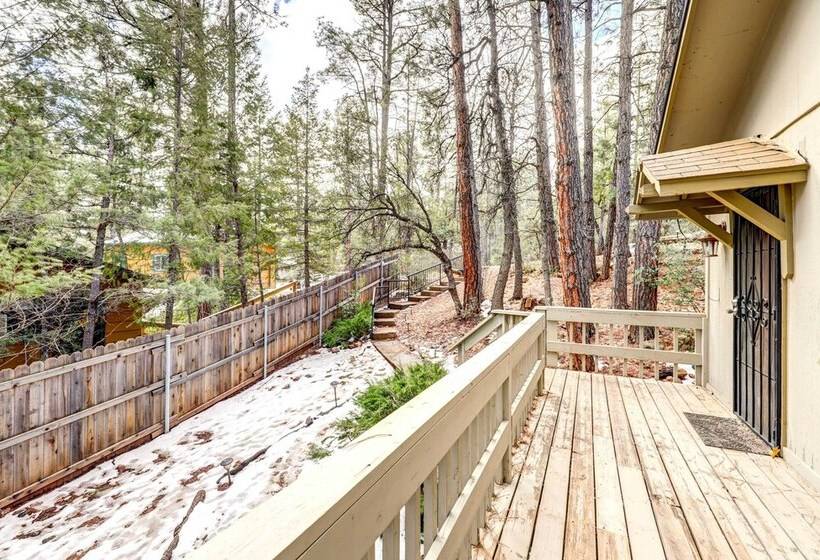 Pet Friendly Pine Cabin W/ Deck: 2 Mi To Trail