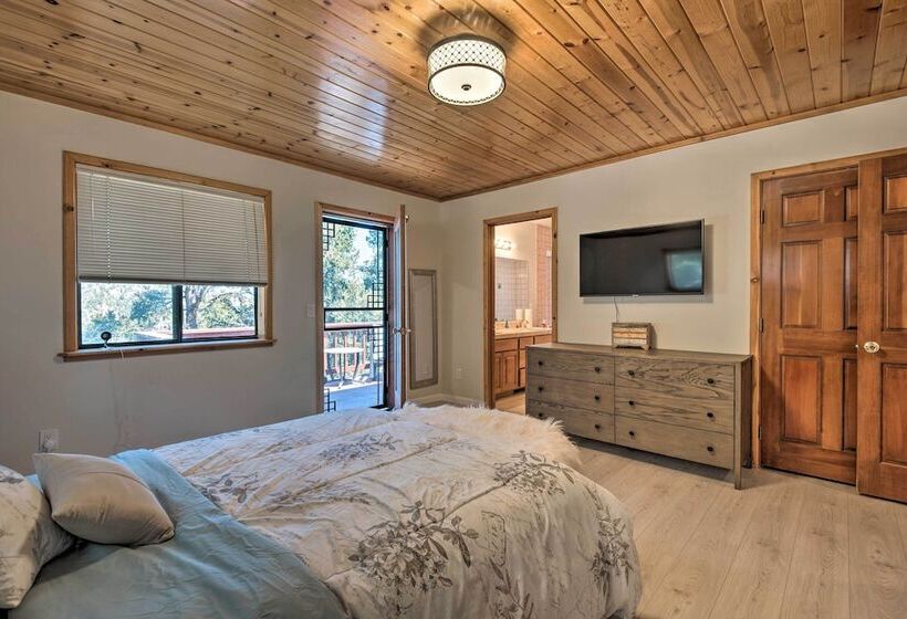 Cozy Pine Mountain Cabin: Hike, Bike, Fish Nearby!