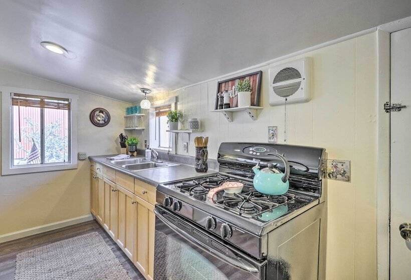 Cozy Wickenburg Abode: Explore The Wild West!