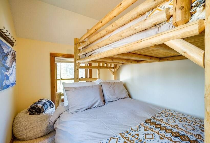 Cozy Wilmington Home: 6 Mi To Mount Snow!