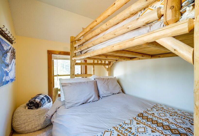 Cozy Wilmington Home: 6 Mi To Mount Snow!