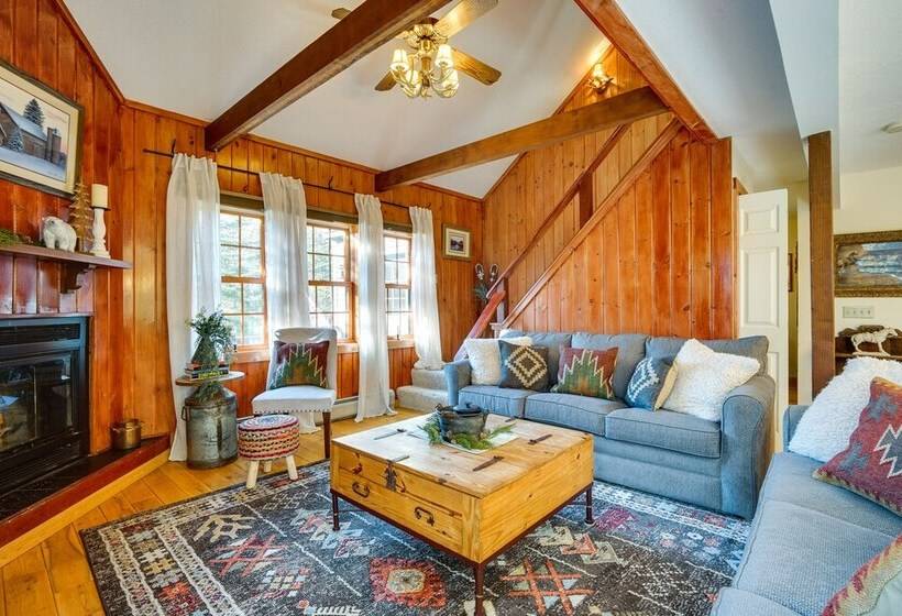 Cozy Wilmington Home: 6 Mi To Mount Snow!
