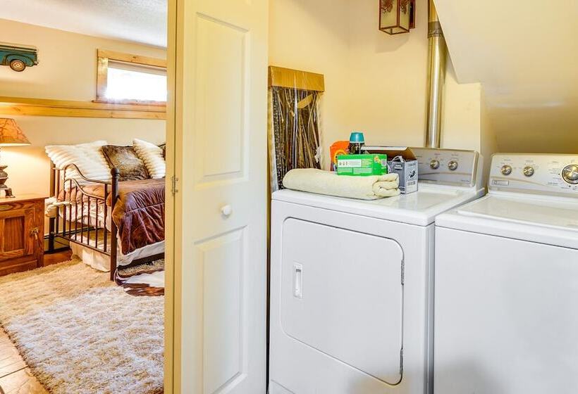 Cozy Wilmington Home: 6 Mi To Mount Snow!