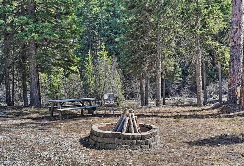 Darby Cabin In National Forest: Walk To River!