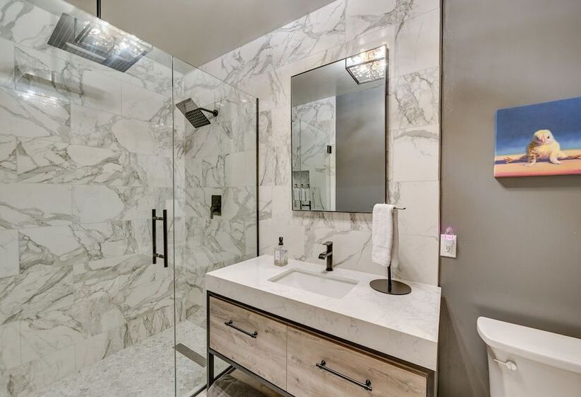 Sedona Retreat W/ Patio, Bar & Swim Spa!