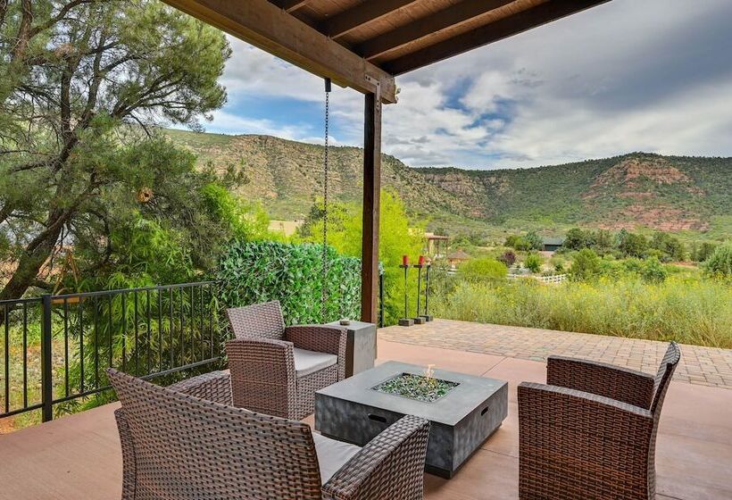 Sedona Retreat W/ Patio, Bar & Swim Spa!