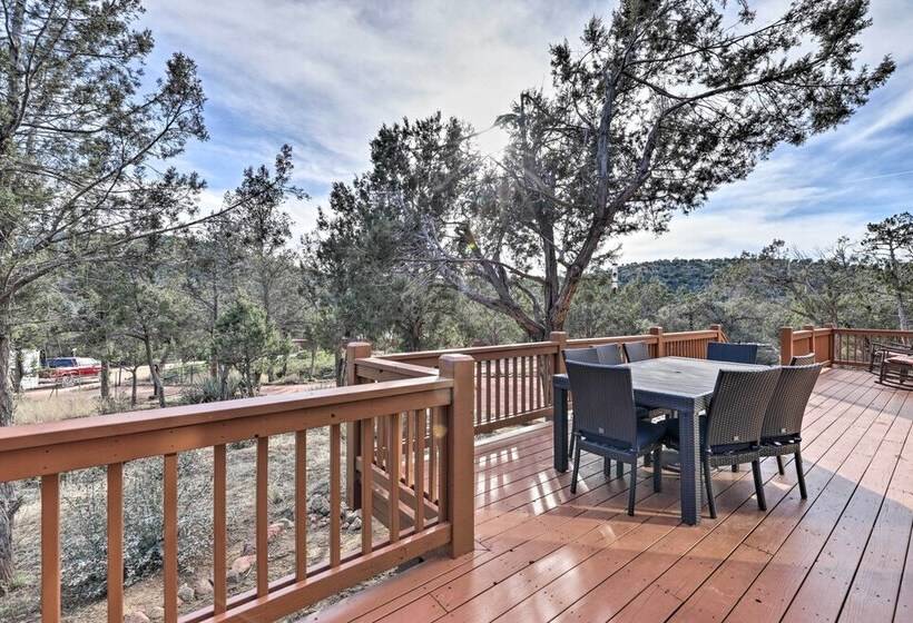 Hot Tub & Mtn View: Dog Friendly Payson Getaway!