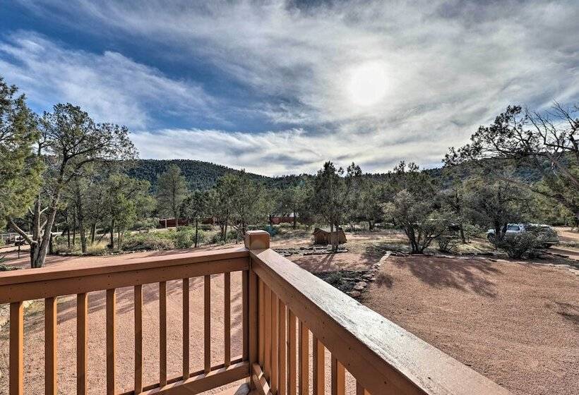 Hot Tub & Mtn View: Dog Friendly Payson Getaway!