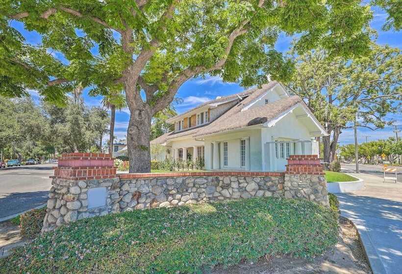 Elegant, Historical Santa Ana Home W/ Gardens