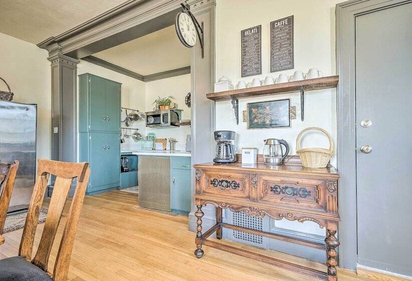 Elegant, Historical Santa Ana Home W/ Gardens