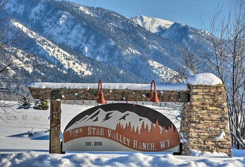 Elevated Alpine Escape: Mtn Views + Game Room!