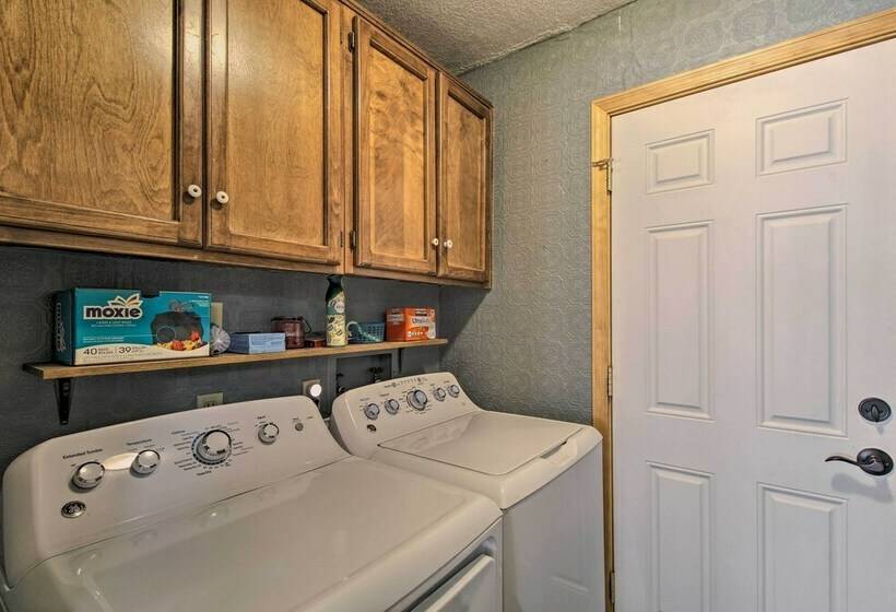 Hike & Unwind: Lakeside Home W/ Fire Pit!