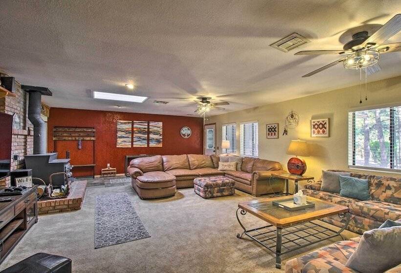 Hike & Unwind: Lakeside Home W/ Fire Pit!