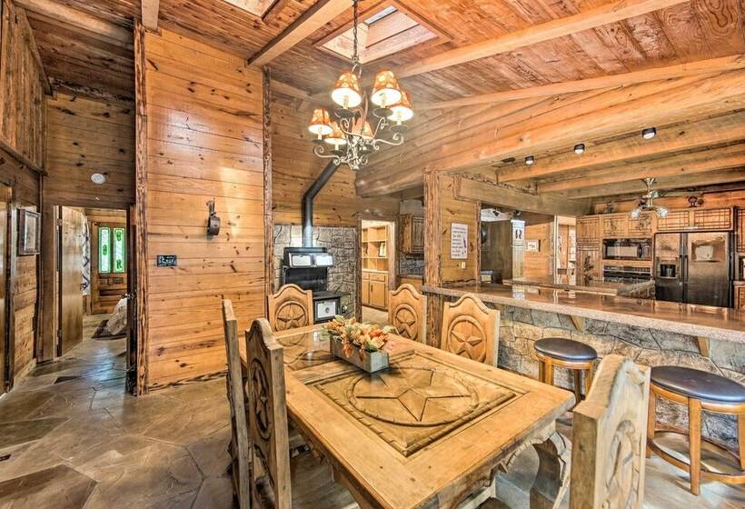 Family & Dog Friendly  Serendipity Estates !