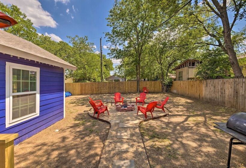Family Friendly Fort Worth Home W/ Game Room!
