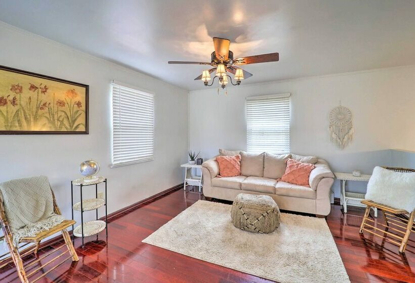 Familyfriendly Jonesborough Retreat W/ Yard!