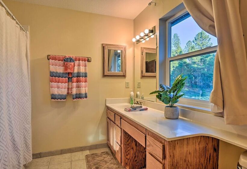 Flagstaff Retreat W/ Large Yard, Balcony & Views!