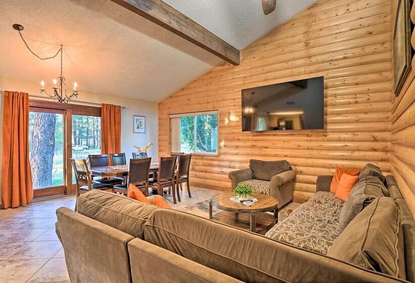 Flagstaff Retreat W/ Large Yard, Balcony & Views!