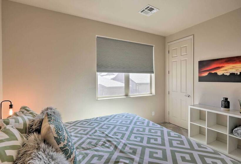 Centrally Located Flagstaff Vacation Home W/ Patio