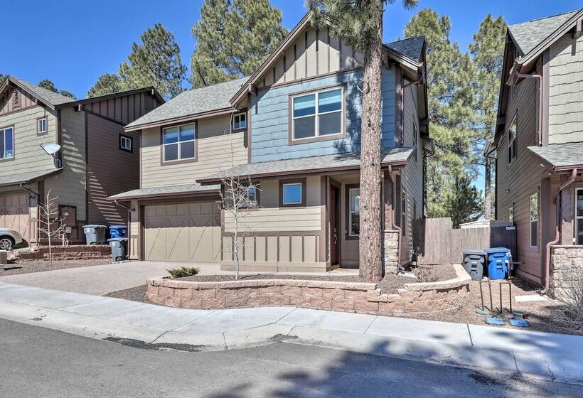 Centrally Located Flagstaff Vacation Home W/ Patio