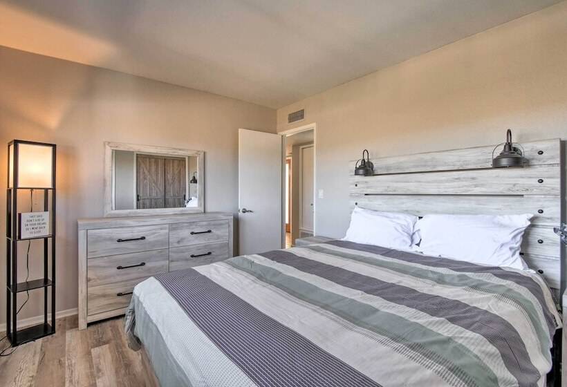 Fountain Hills Home W/ Pool & Mountain Views