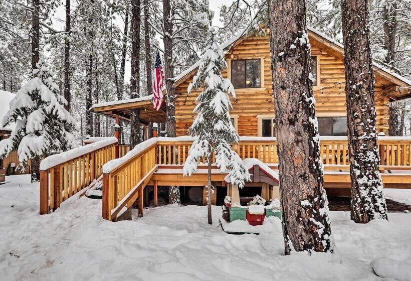 Fully Remodeled Munds Park Cabin: Deck & Fireplace