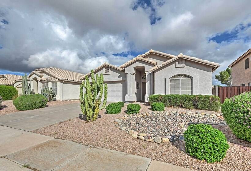 Gilbert House W/ Private Pool & Golf Course Views!