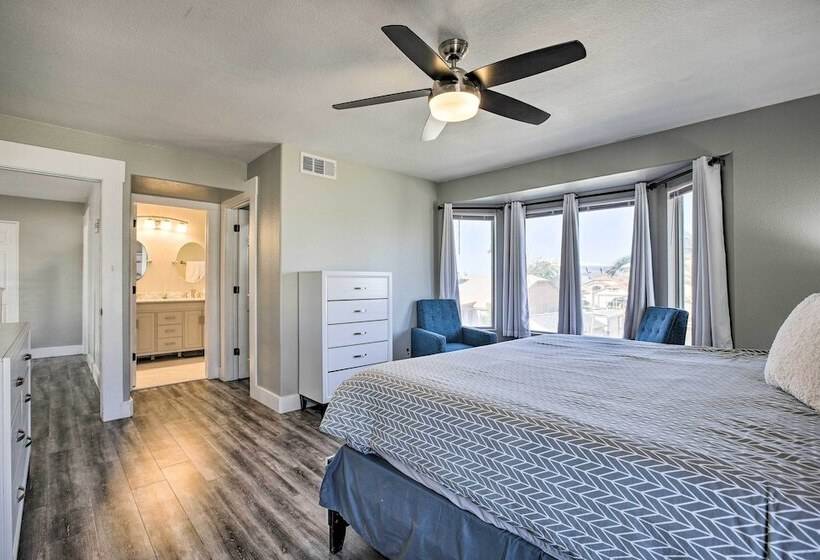 Pet Friendly Glendale Home W/ Pool, Near Golfing