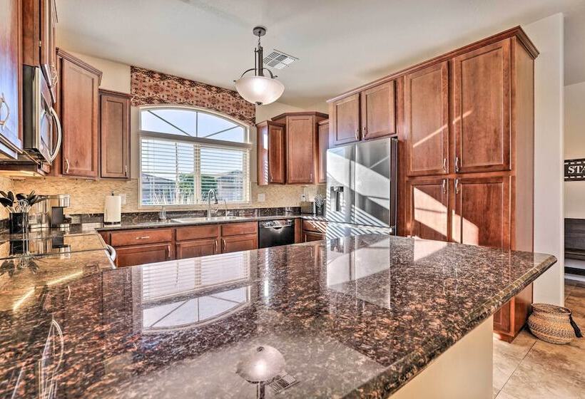 Gold Canyon Home W/ Private Pool, Grill & Fire Pit