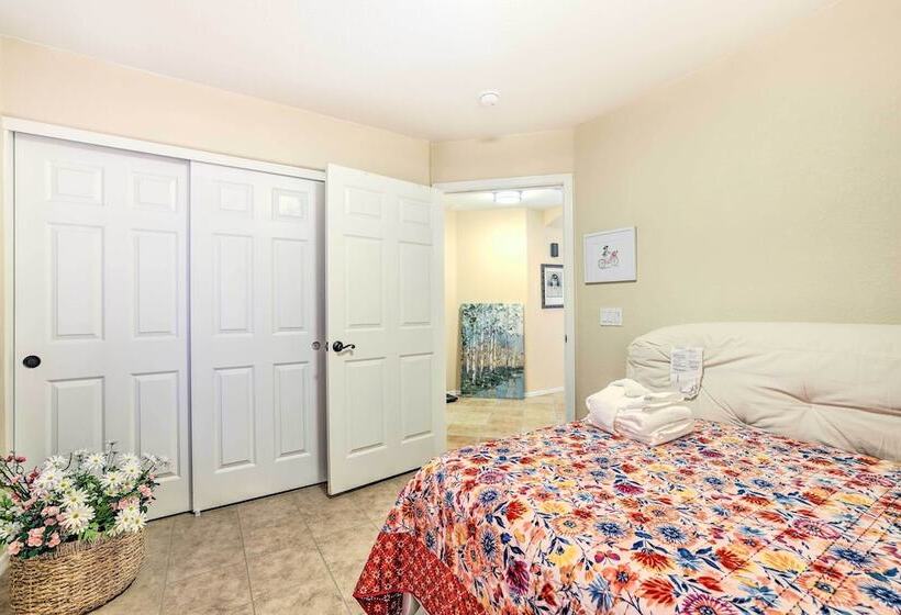 Goodyear Vacation Rental W/ Pool, Close To Hikes!