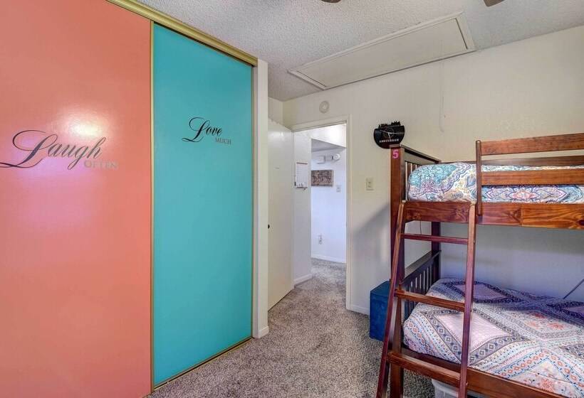 4 Mi To Joe Pool Lake: Home In Grand Prairie