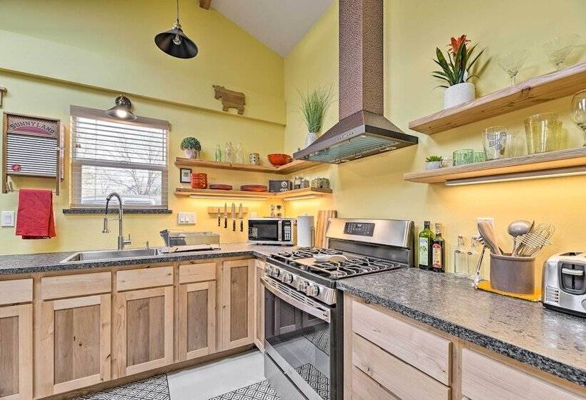 Grants Pass Home ~ 1/2 Mi To Rogue River!