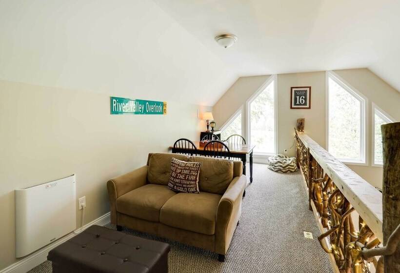 Greystone   Creekside Cabin: Hike, Fish & Explore!