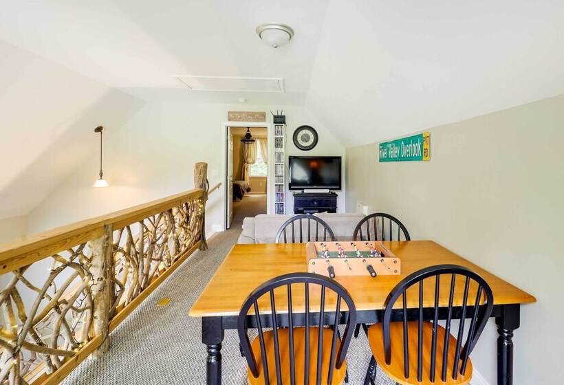 Greystone   Creekside Cabin: Hike, Fish & Explore!