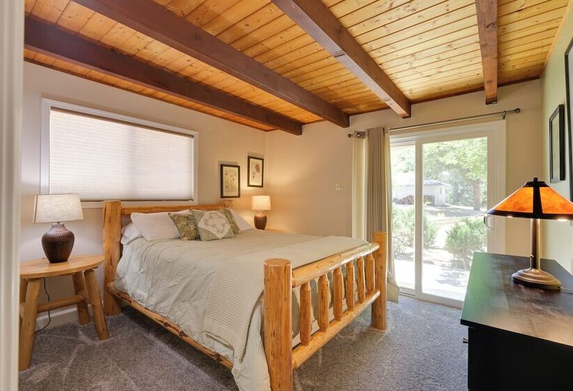 Groveland Home Walk To Pine Mountain Lake!