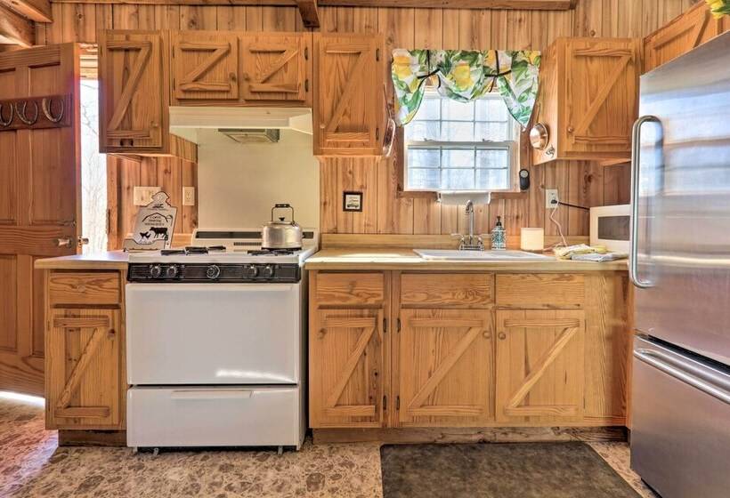 Highland Haven: Cabin On Working Cattle Farm!