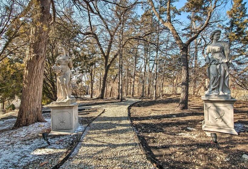 Historic Guest House On Castle Kimble Estate!