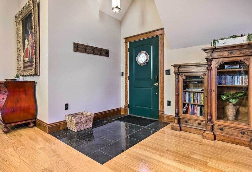 Historic Guest House On Castle Kimble Estate!