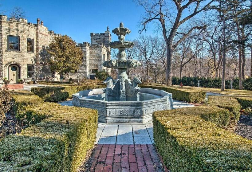 Historic Guest House On Castle Kimble Estate!