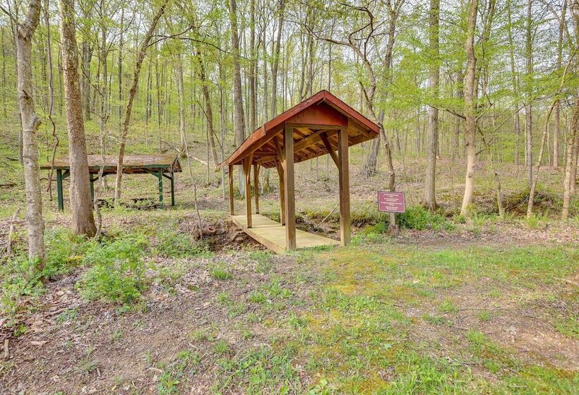 Home Near Hoosier National Forest With Fire Pit!