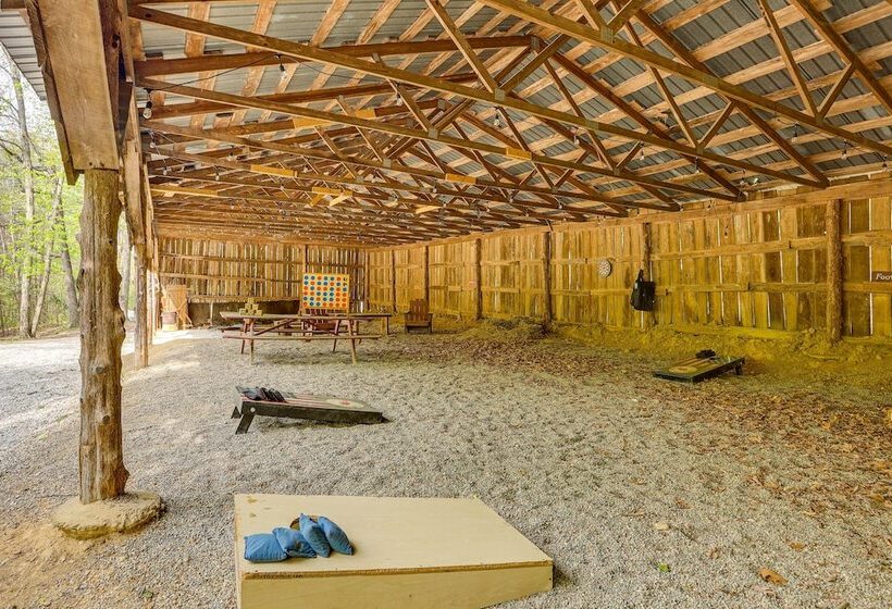 Home Near Hoosier National Forest With Fire Pit!