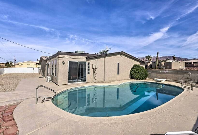 Home W/ Arizona Room ~ 5 Mi To Lake Havasu!
