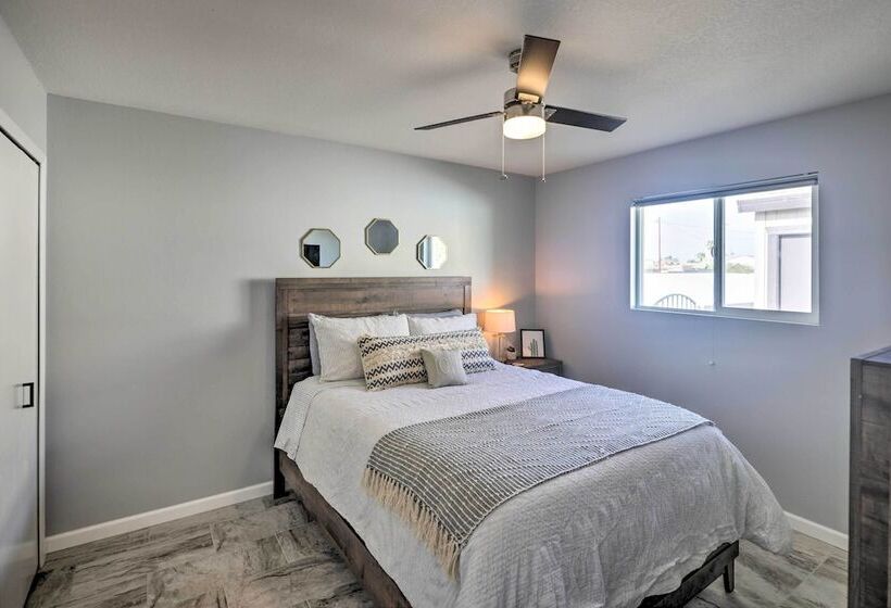 Home W/ Arizona Room ~ 5 Mi To Lake Havasu!