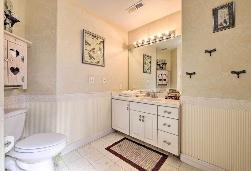 Home W/ Game Room & Fire Pit: 30 Min To Zion!