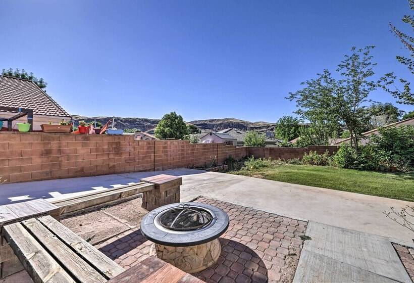 Home W/ Game Room & Fire Pit: 30 Min To Zion!