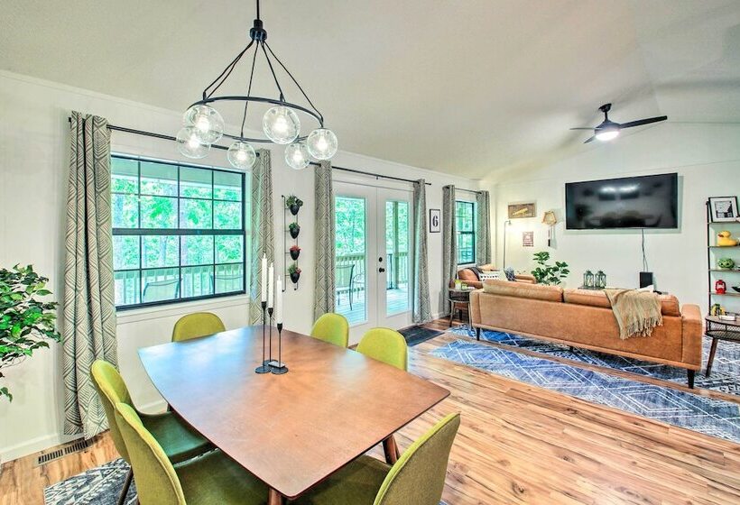 Deck & Resort Amenities: Hot Springs Home!