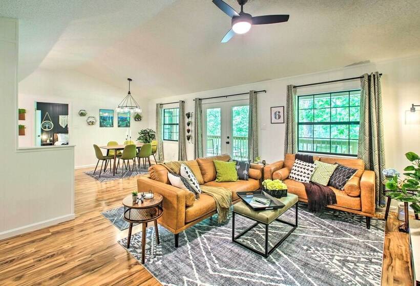 Deck & Resort Amenities: Hot Springs Home!