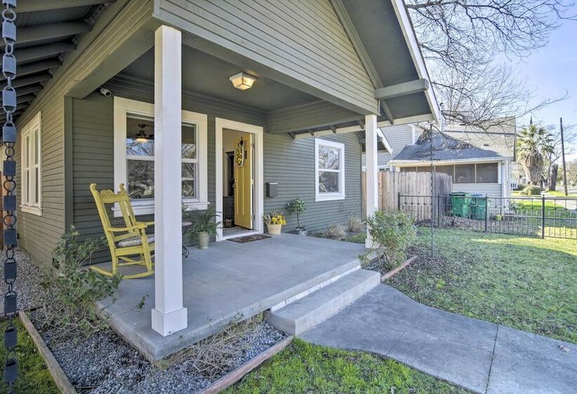 Ideally Located Chico Home   Fire Pit & Grill