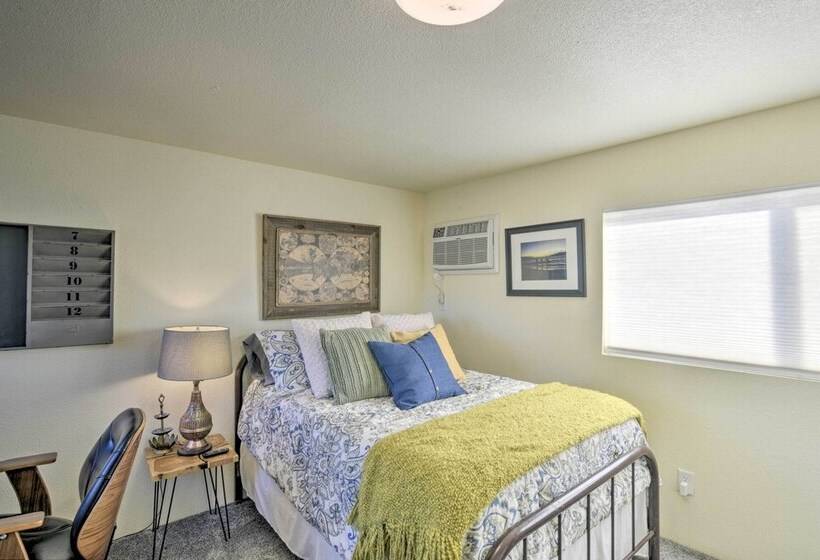 Ideally Located Chico Home   Fire Pit & Grill